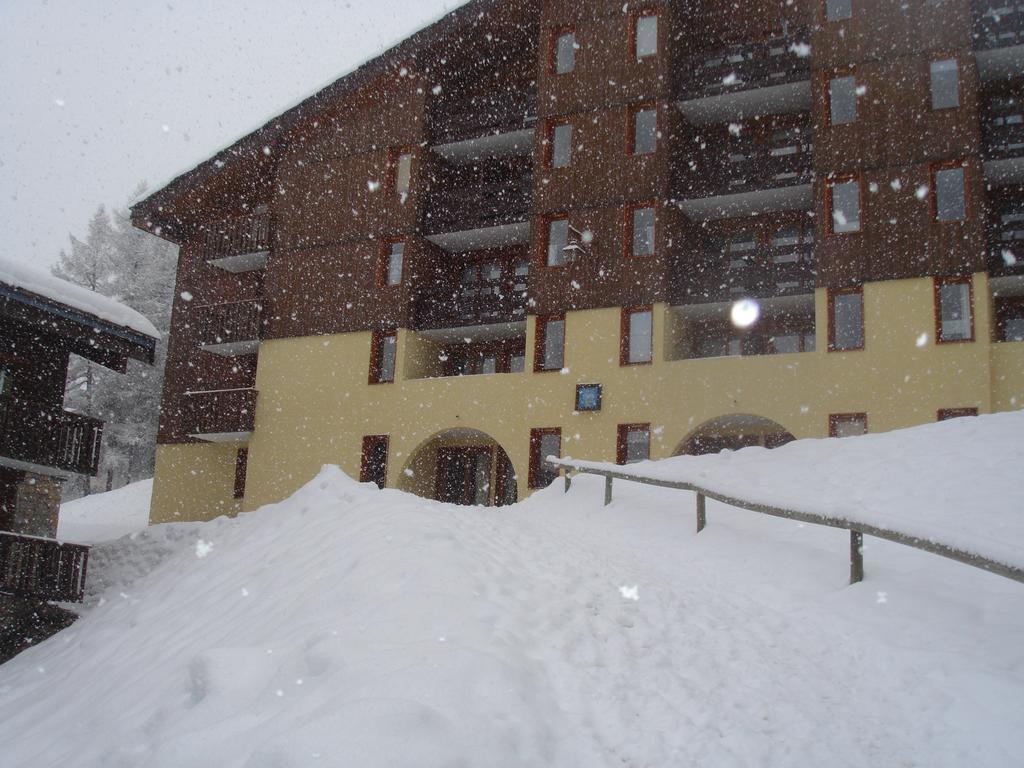 Apartment Les Coches La Plagne Esterno foto